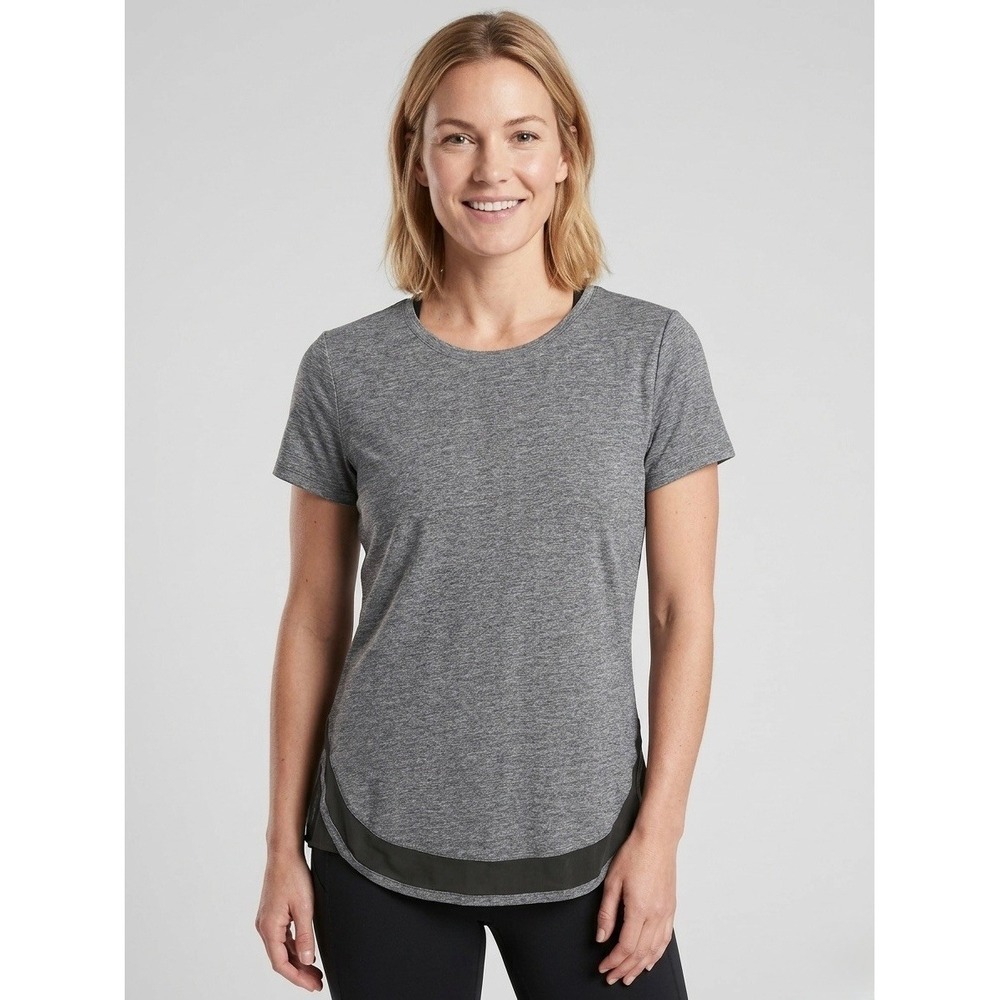 Athleta Essence Mesh Trim Tee Heathered Grey Short Sleeve Workout Top M 405678